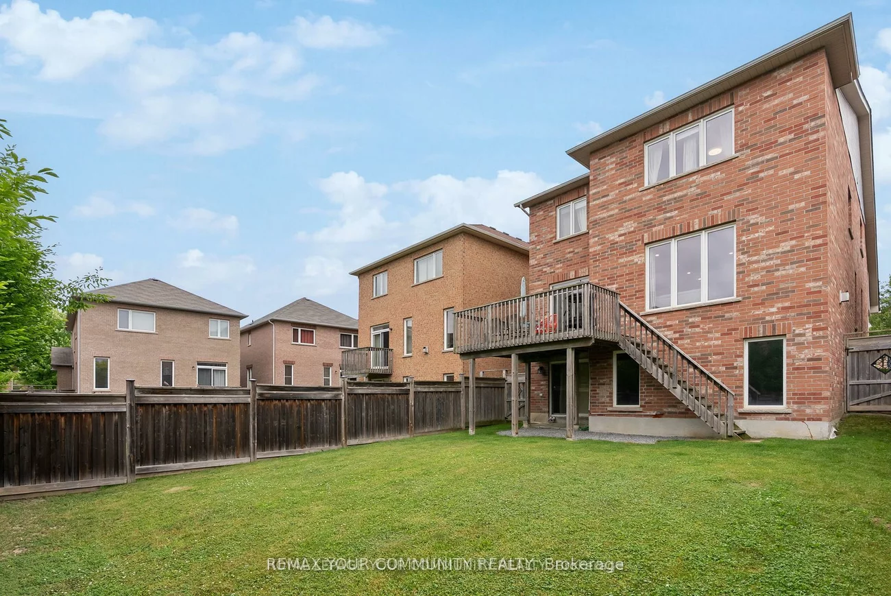 26, Ivy Jay, Bayview Northeast, Aurora