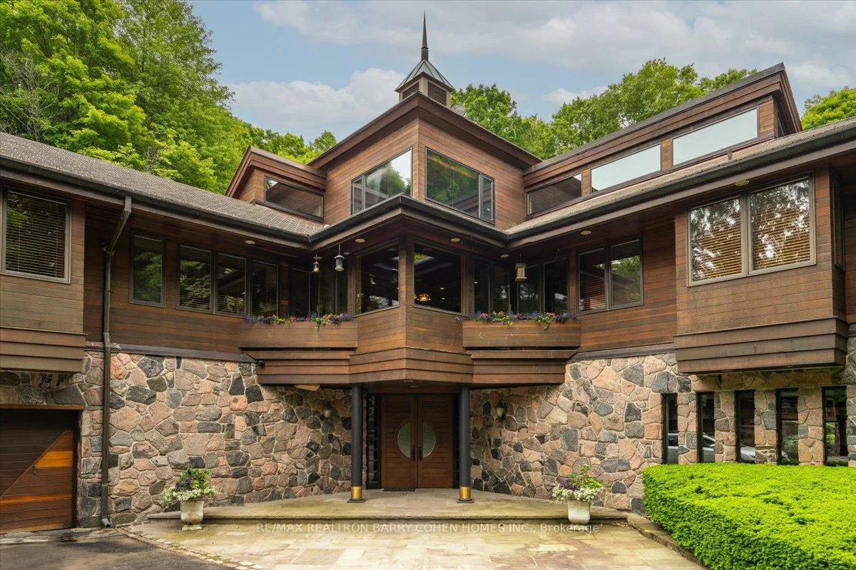 20, Woodsend, Aurora Estates, Aurora