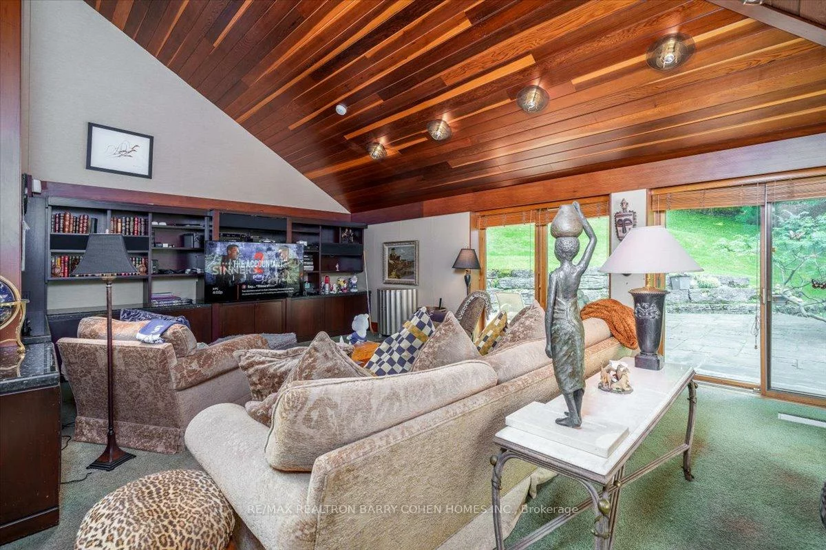 20, Woodsend, Aurora Estates, Aurora