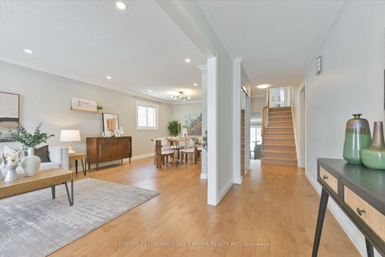 49, Seaton, Aurora Highlands, Aurora