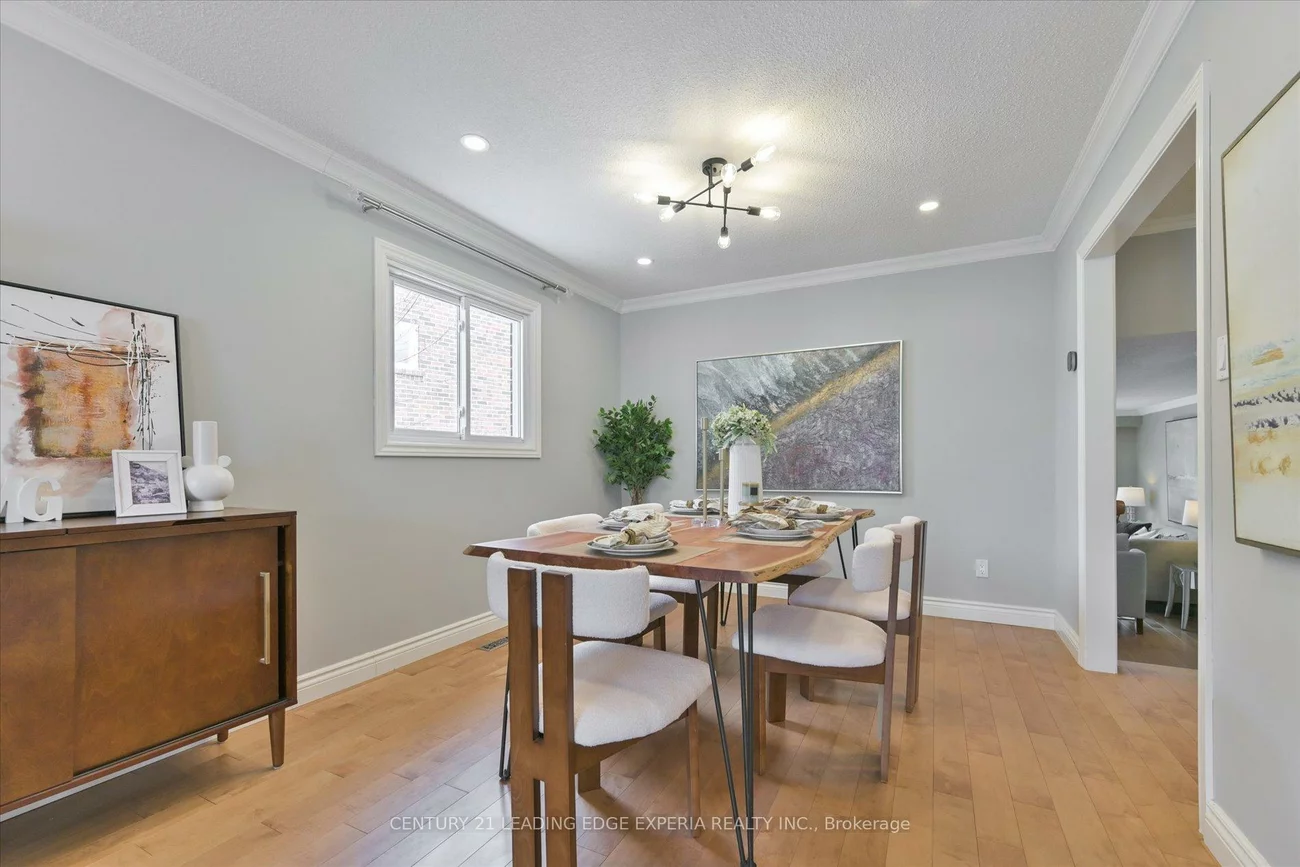 49, Seaton, Aurora Highlands, Aurora