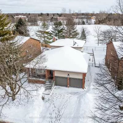 49, Seaton, Aurora Highlands, Aurora