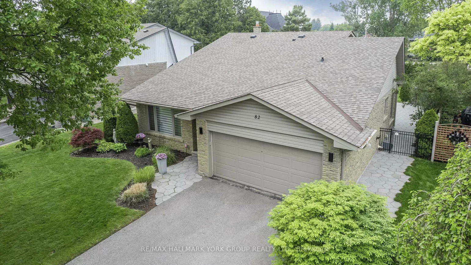 82, Fairway, Aurora Highlands, Aurora