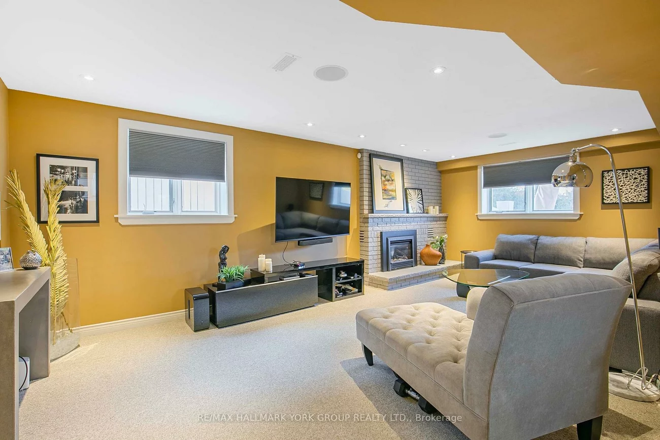 82, Fairway, Aurora Highlands, Aurora