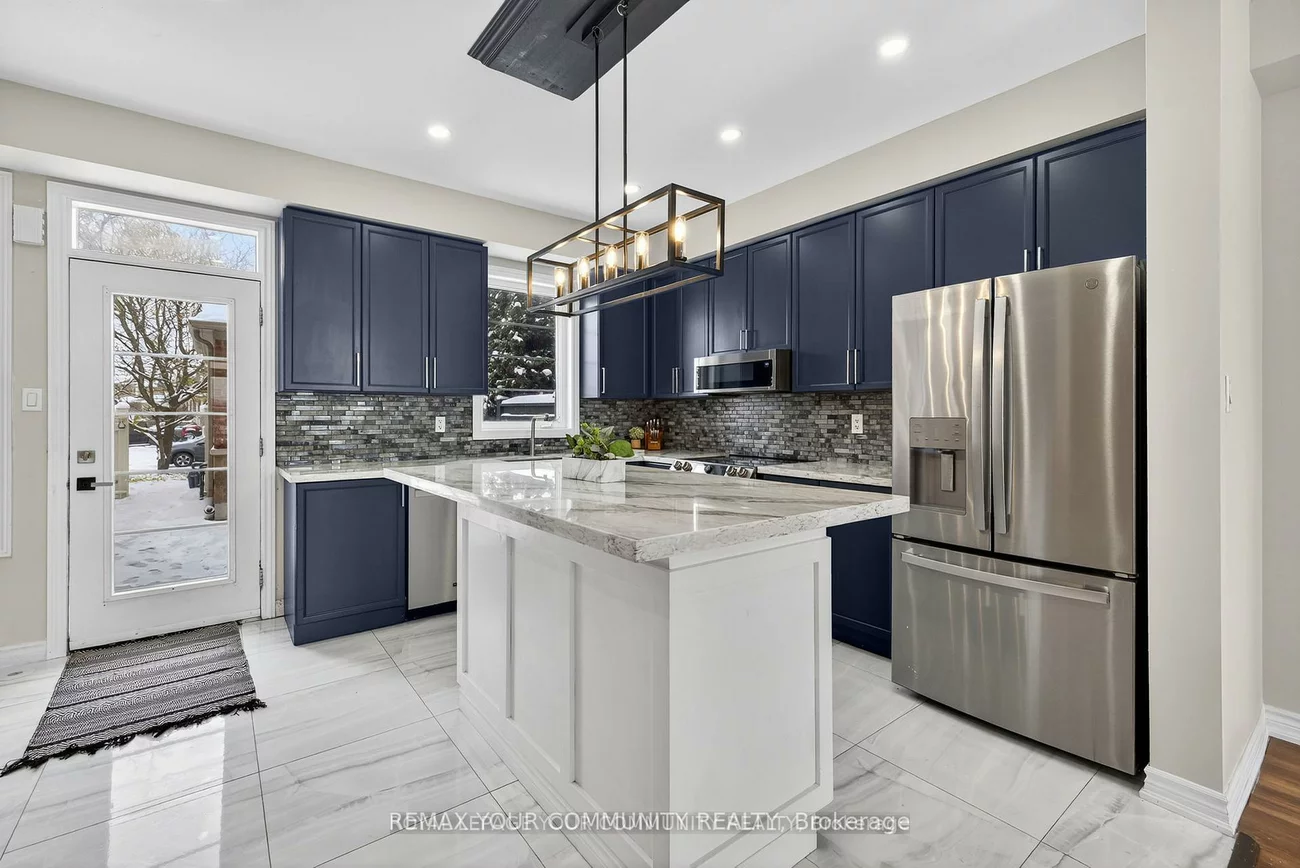 193, Zokol, Bayview Northeast, Aurora