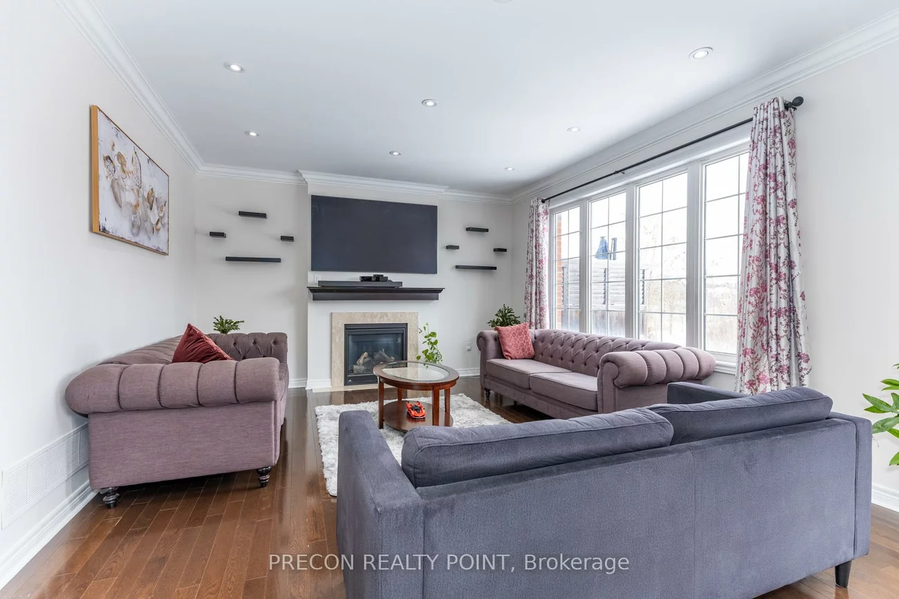 109, Roy Harper, Rural Aurora, Aurora