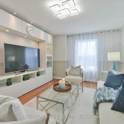 61, Milloy, Aurora Grove, Aurora