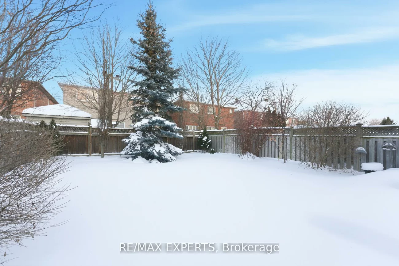 75, Delattaye, Bayview Northeast, Aurora