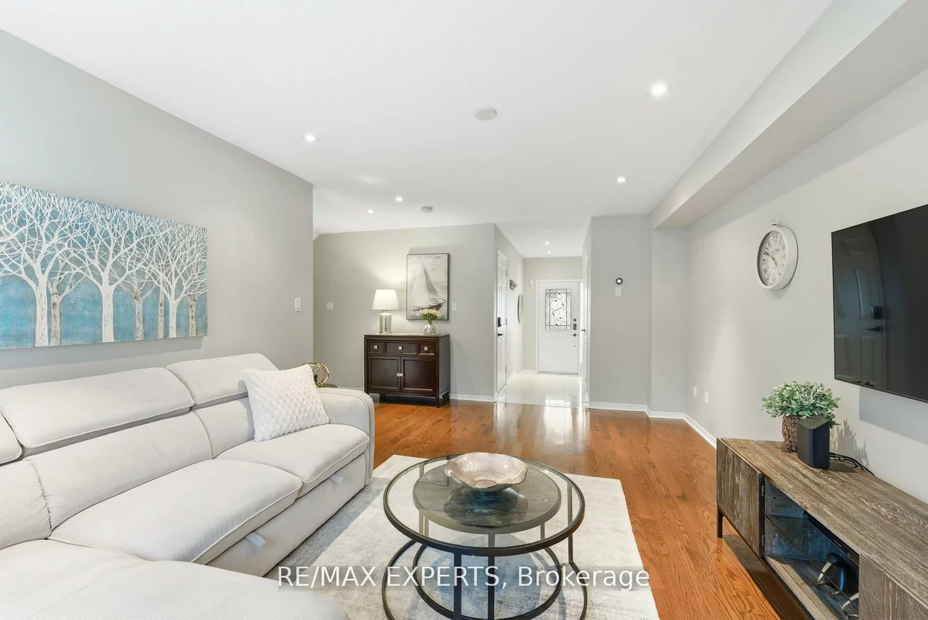 75, Delattaye, Bayview Northeast, Aurora