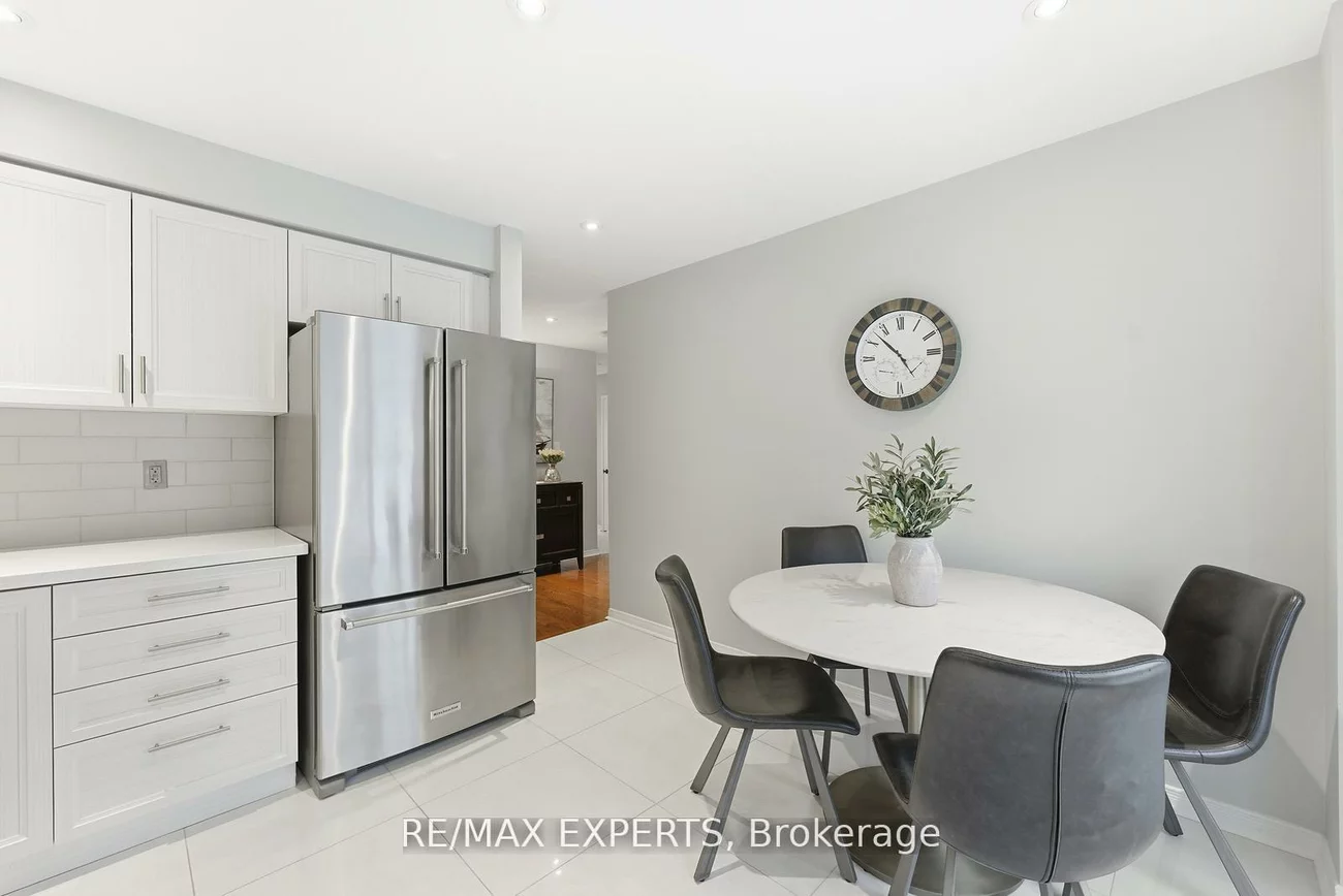 75, Delattaye, Bayview Northeast, Aurora