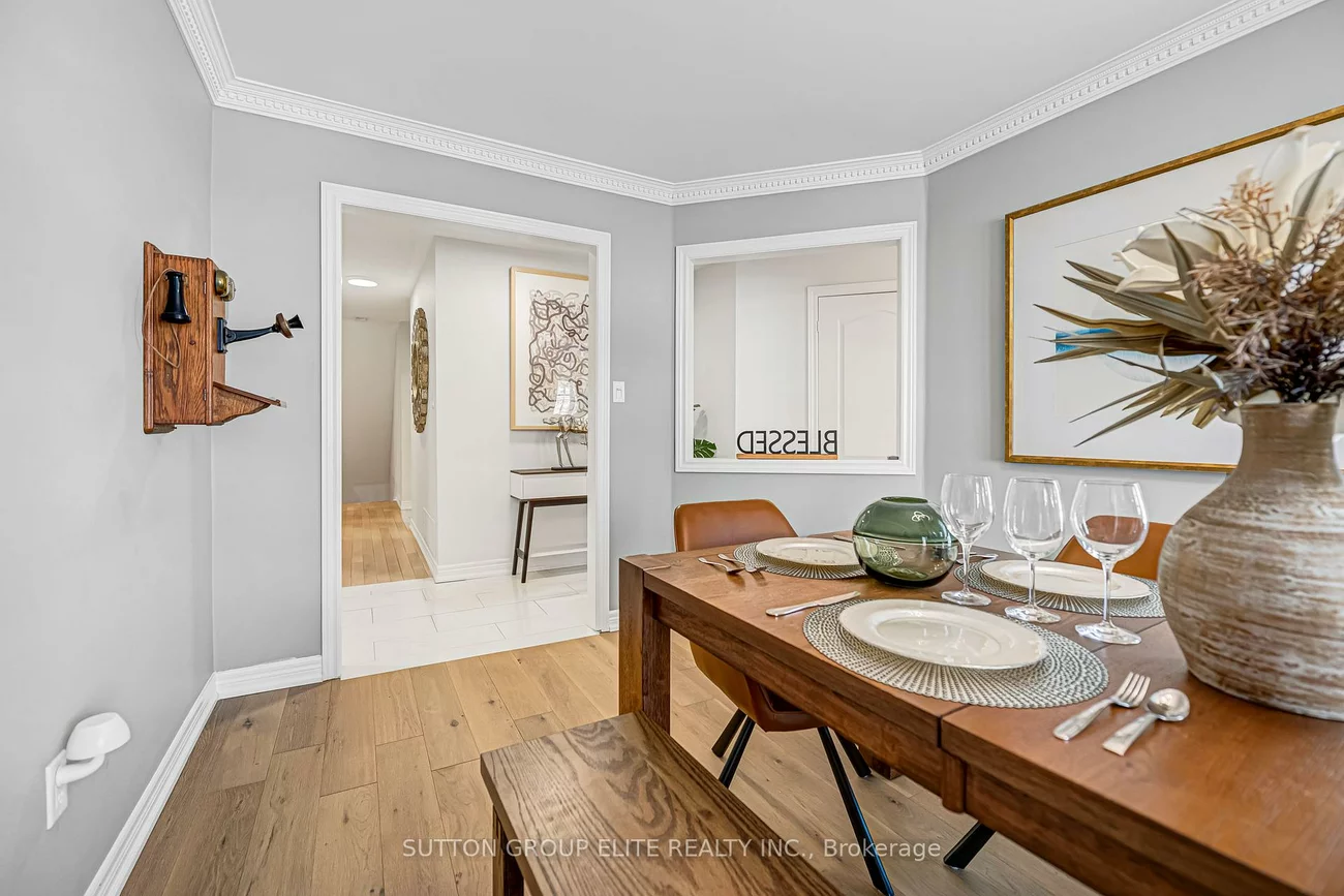 63, Ochalski, Bayview Wellington, Aurora