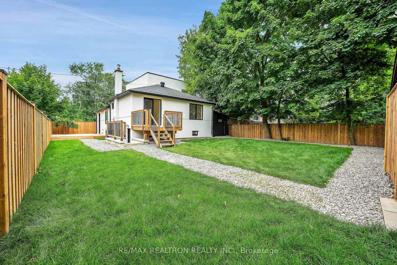 105, Murray, Aurora Highlands, Aurora