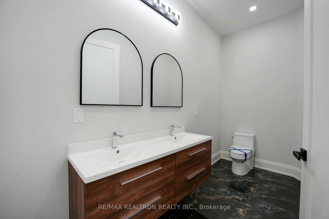 105, Murray, Aurora Highlands, Aurora