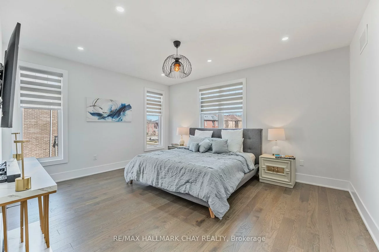 260, Sikura, Rural Aurora, Aurora