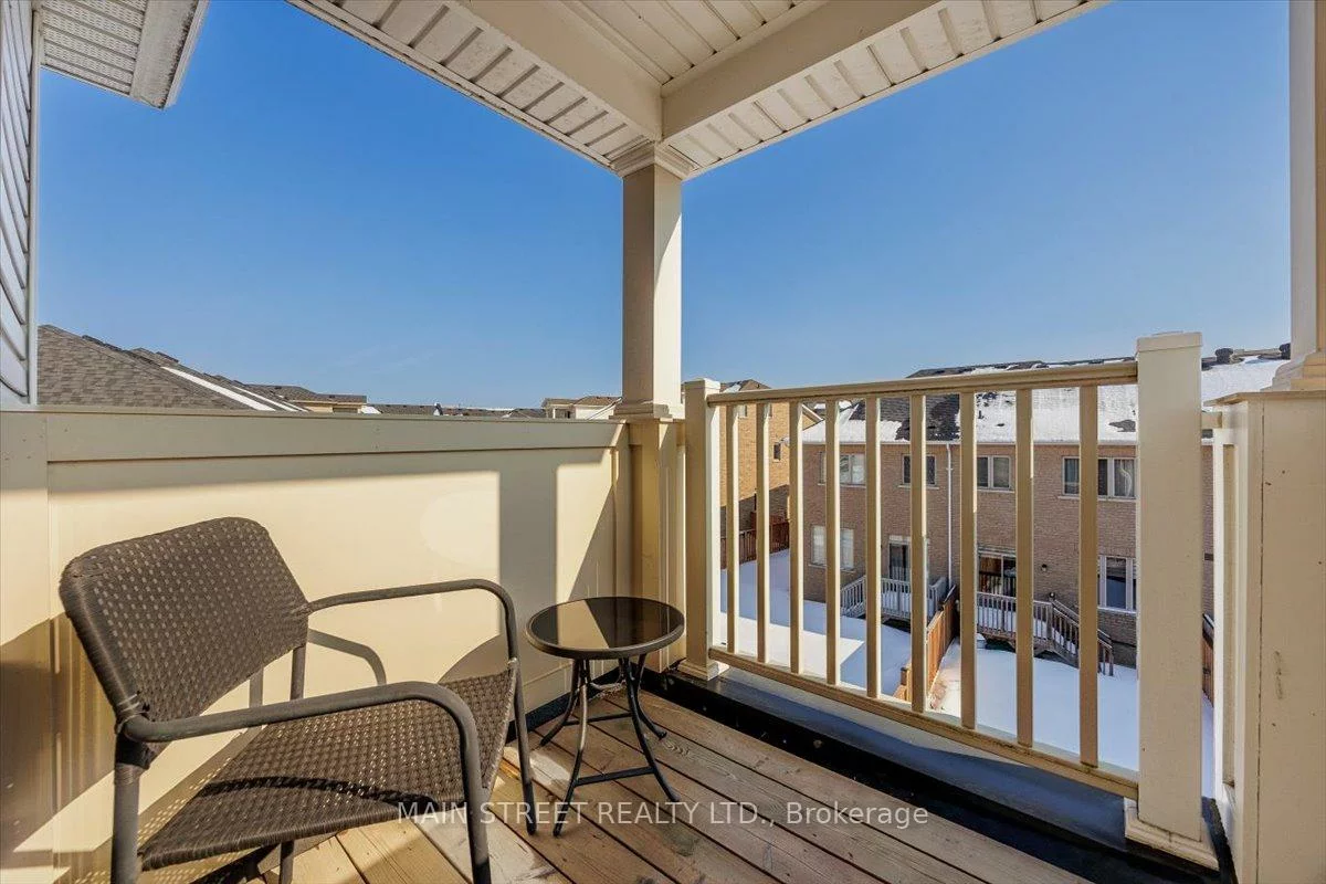 27, Radial, Rural Aurora, Aurora