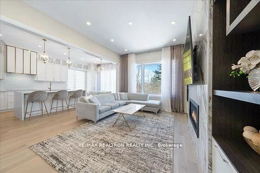 7, Maple Fields, Aurora Estates, Aurora