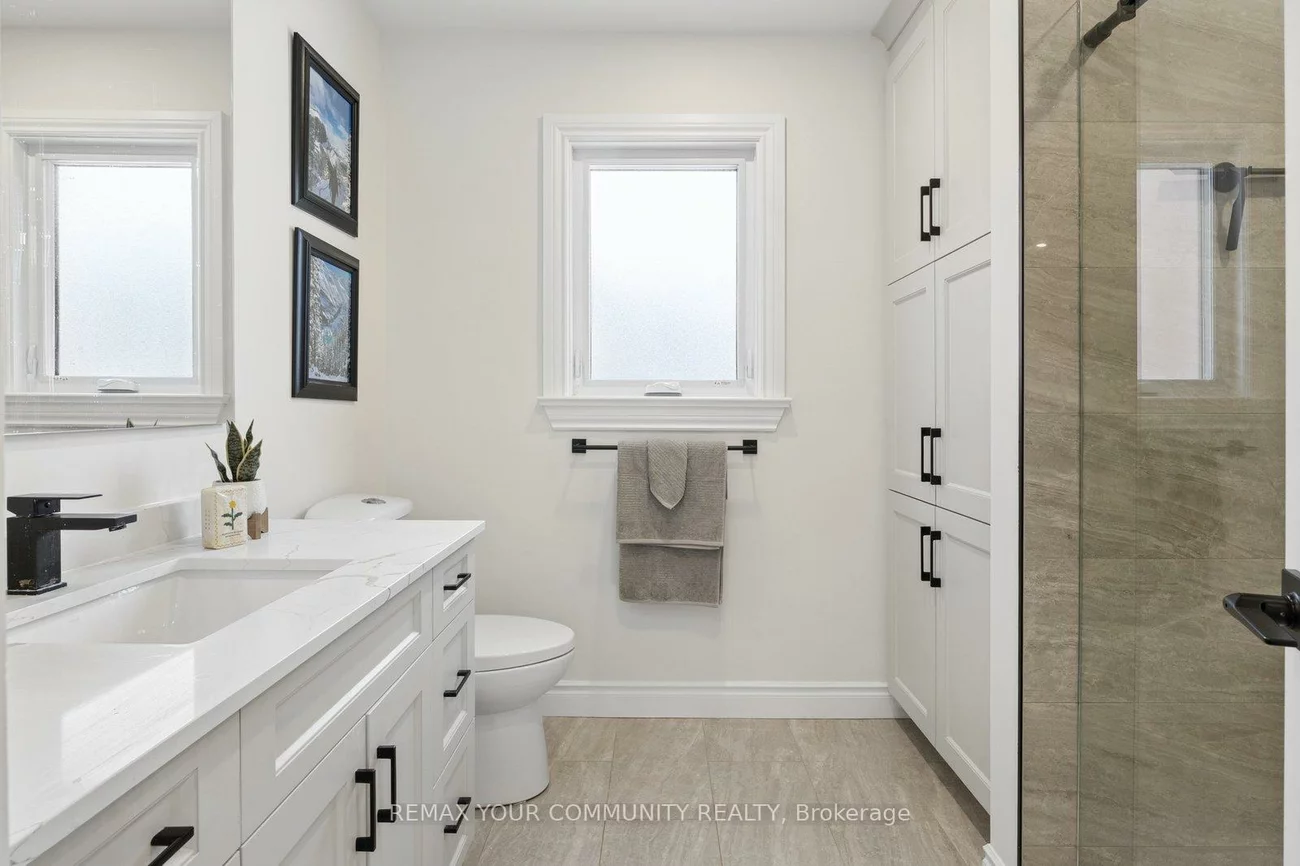 16, Autumn, Aurora Heights, Aurora