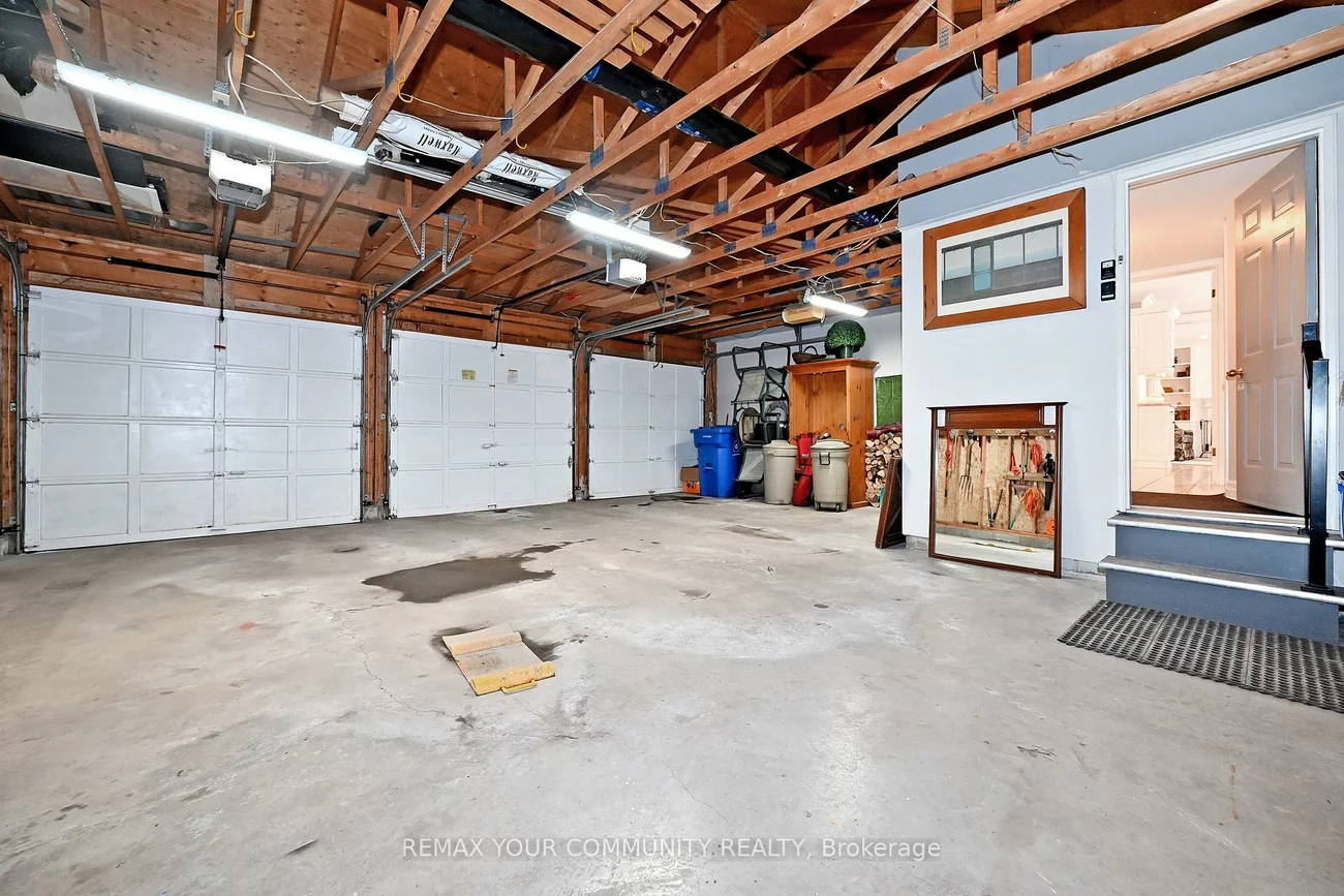 88, Wells, Aurora Village, Aurora