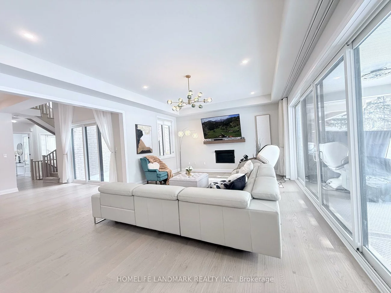 37, Wallace Merchant, Aurora Highlands, Aurora