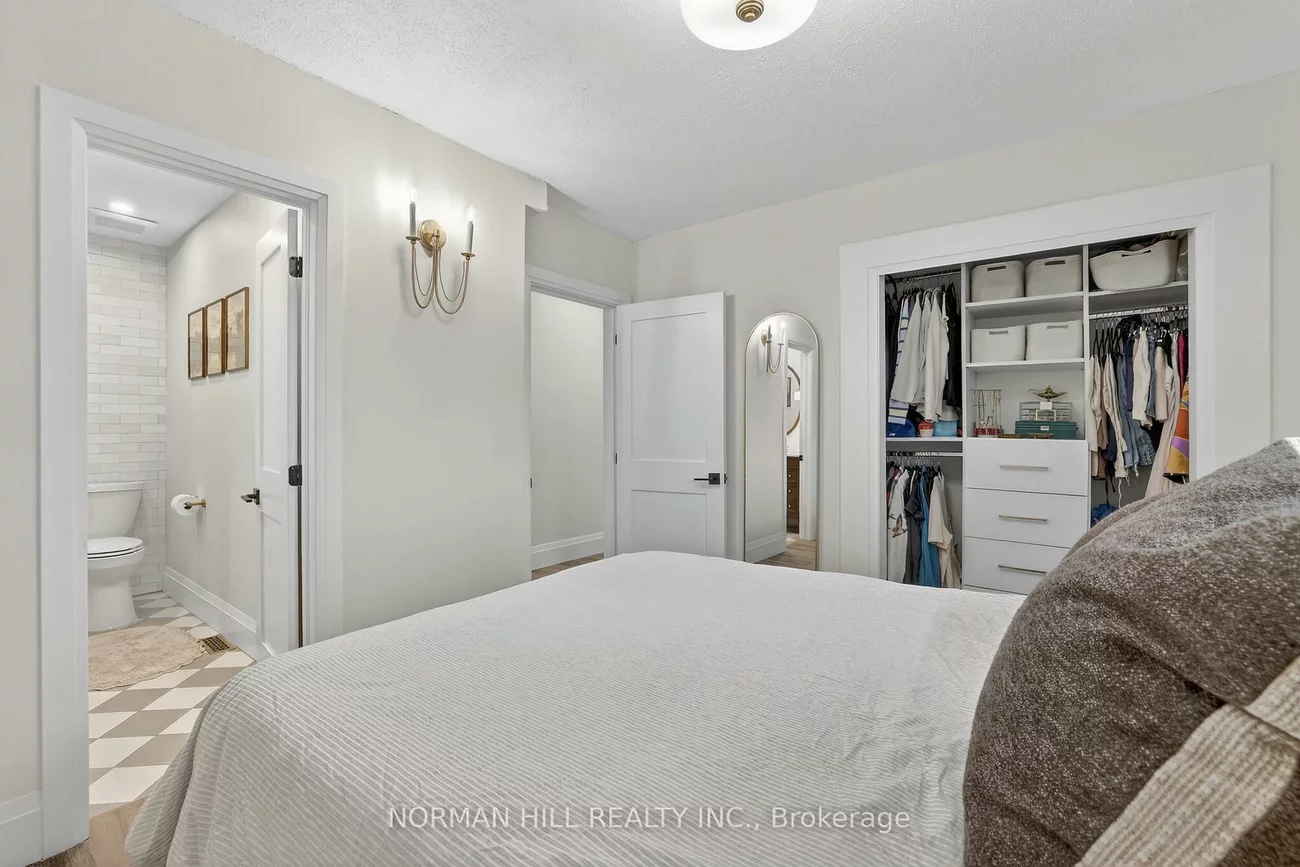 4, Patrick, Aurora Highlands, Aurora