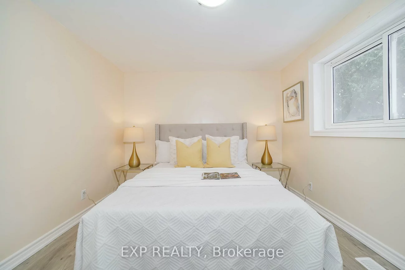 22, Jones, Aurora Highlands, Aurora