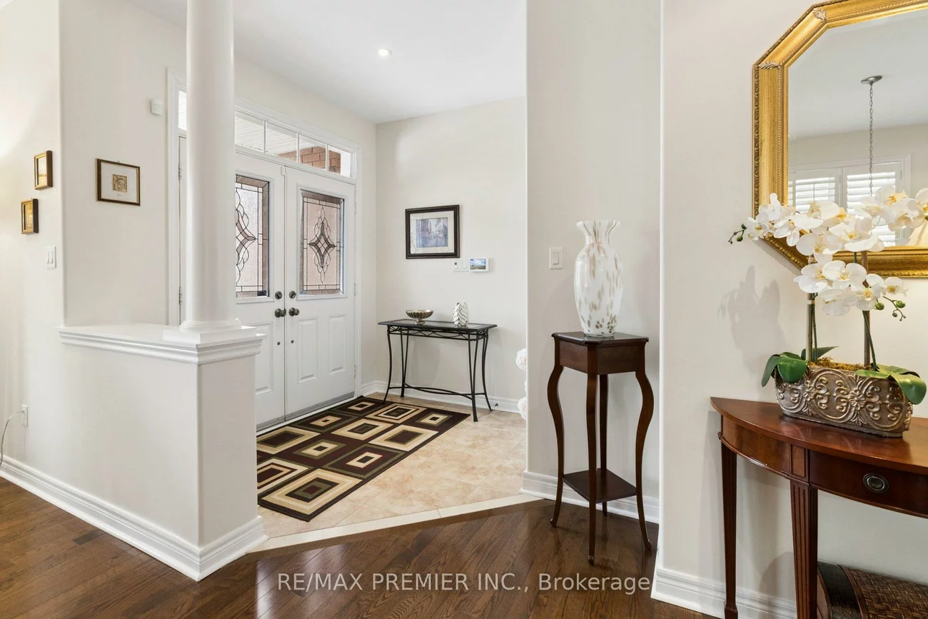 11, Eakins, Bayview Northeast, Aurora