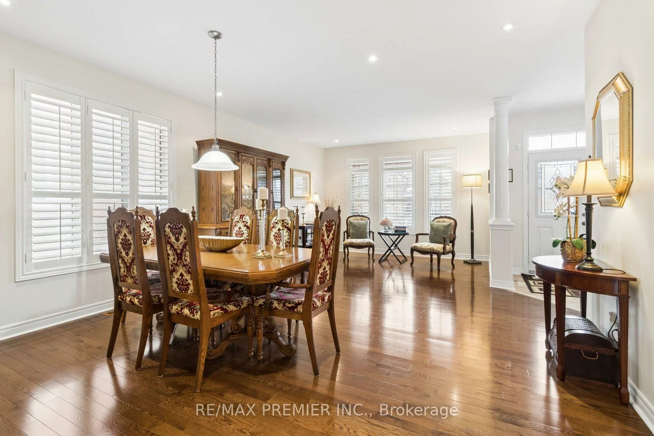 11, Eakins, Bayview Northeast, Aurora