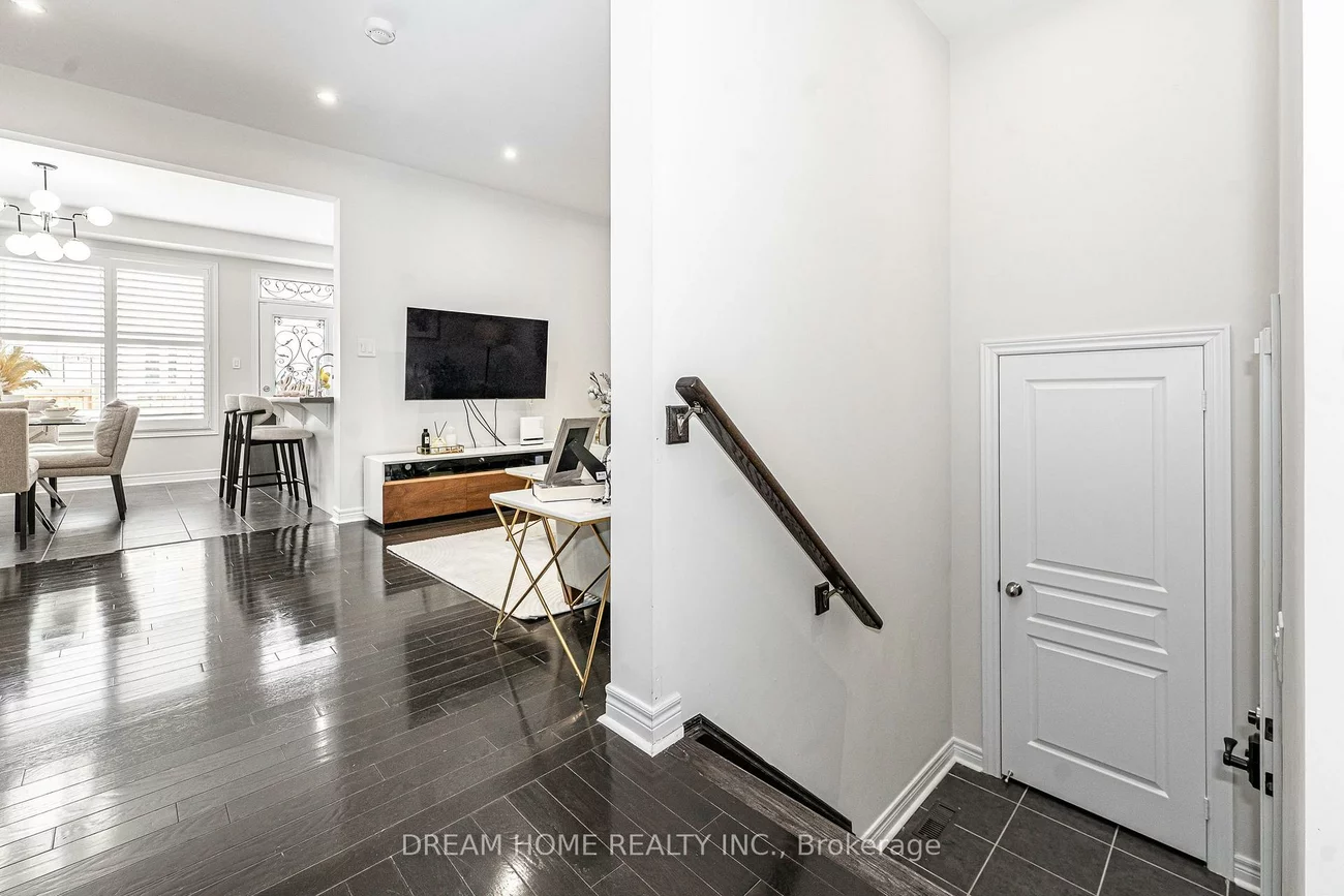 11, Homer, Rural Aurora, Aurora