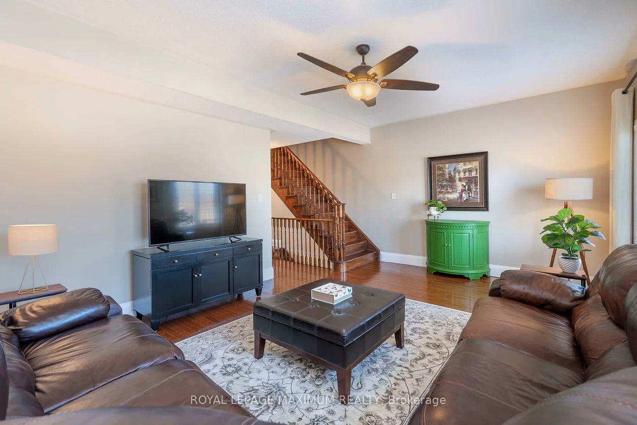 29, Barr, Bayview Northeast, Aurora