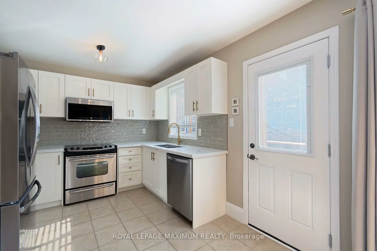 29, Barr, Bayview Northeast, Aurora