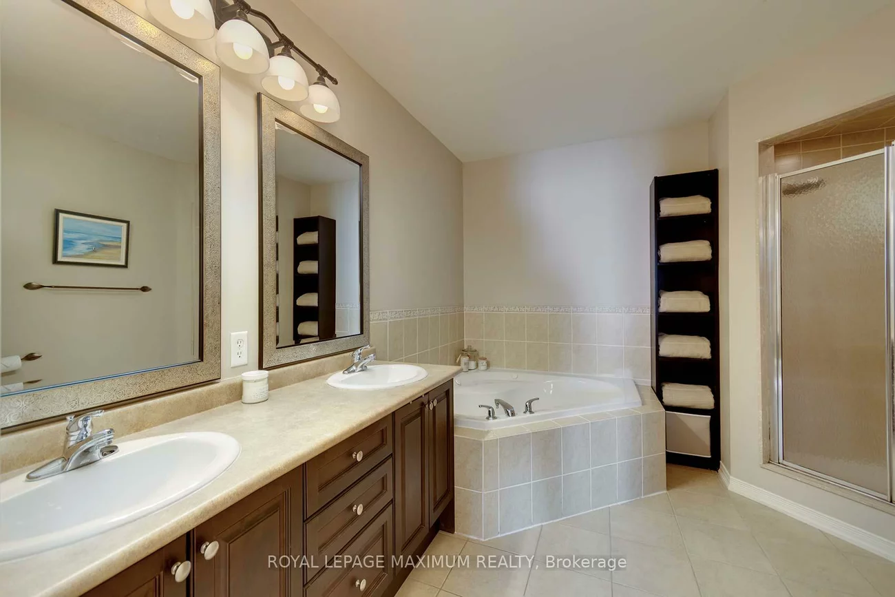 29, Barr, Bayview Northeast, Aurora