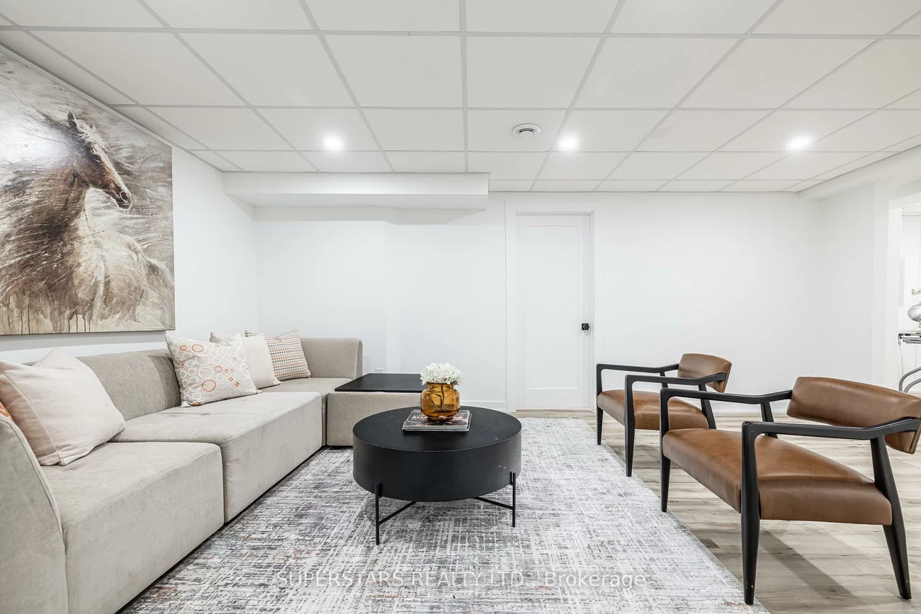 56, Marsh Harbour, Aurora Highlands, Aurora