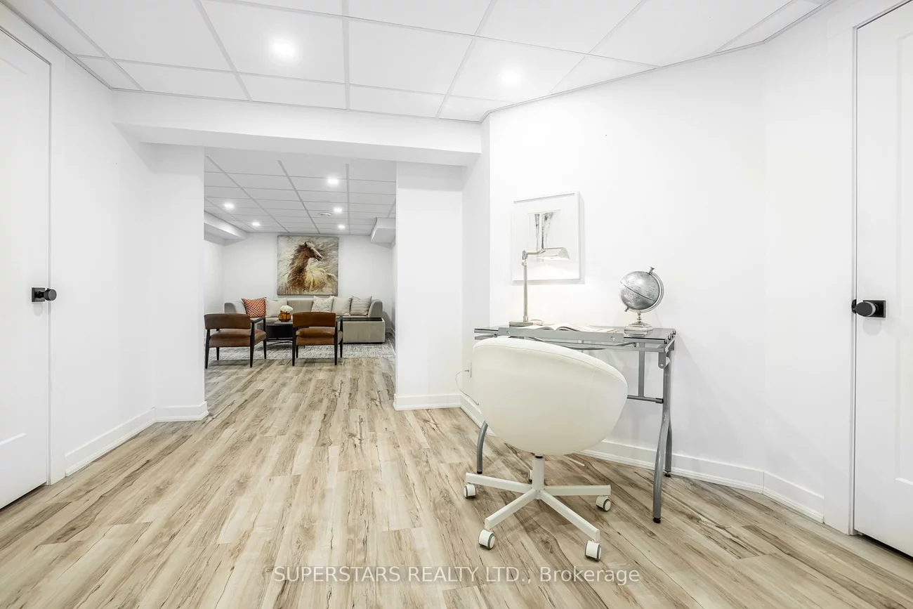 56, Marsh Harbour, Aurora Highlands, Aurora