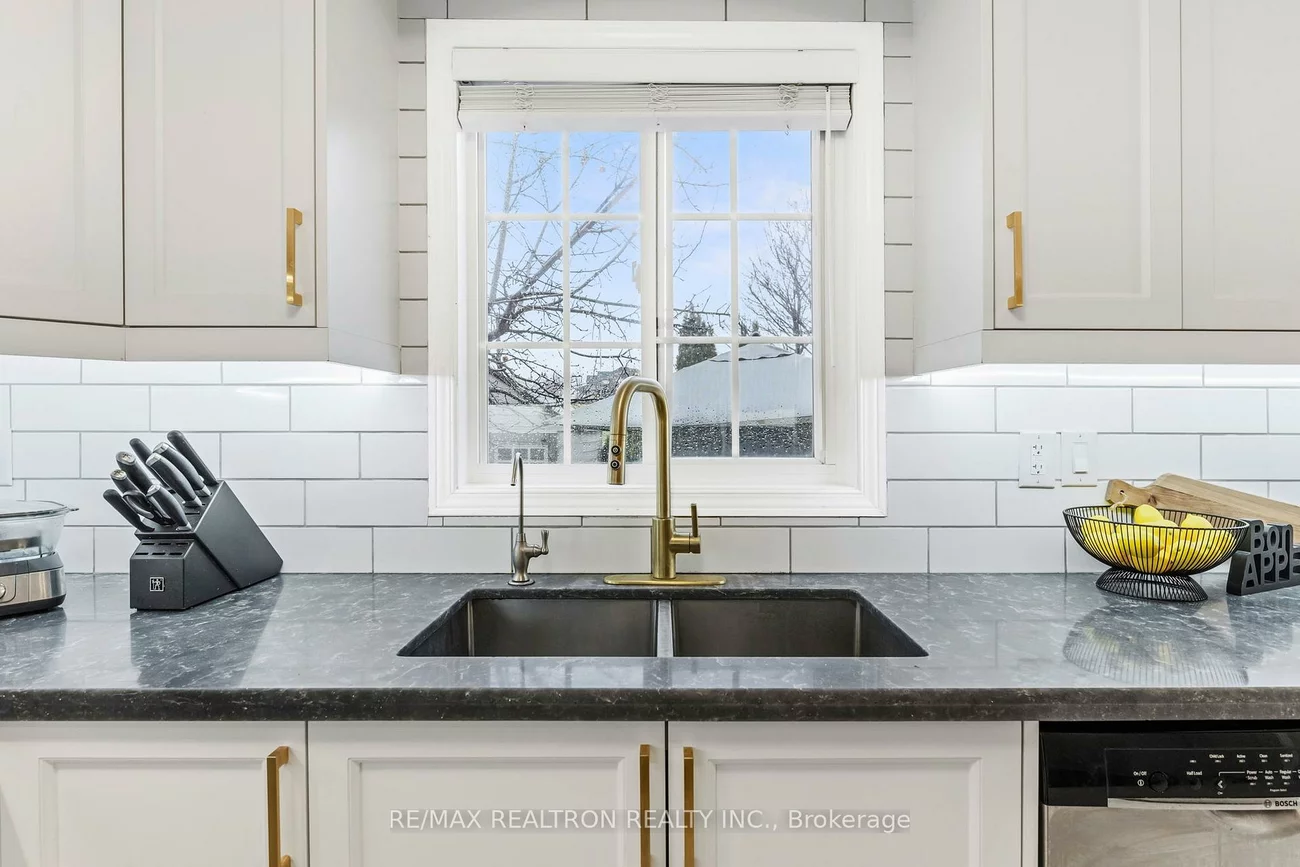 41, Wallwark, Bayview Northeast, Aurora