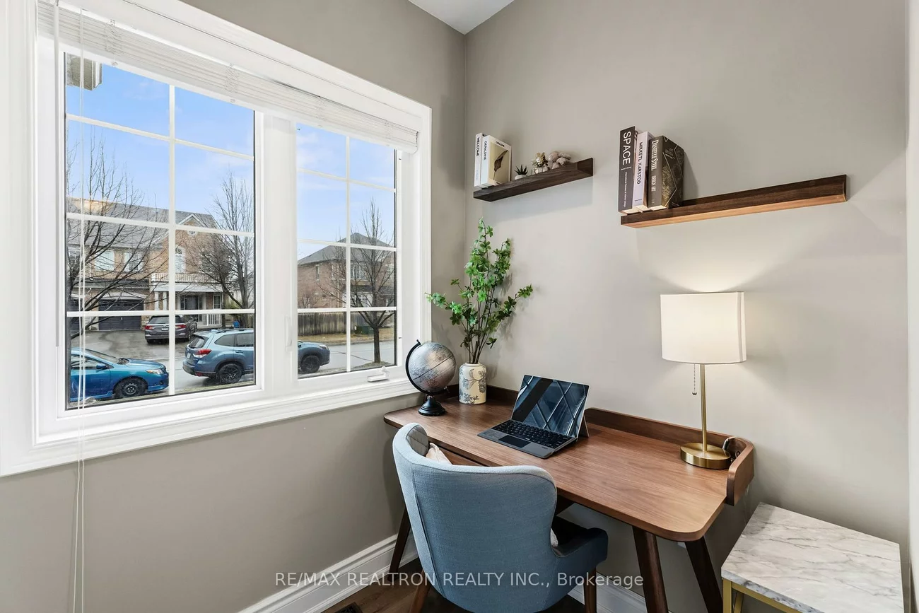 41, Wallwark, Bayview Northeast, Aurora