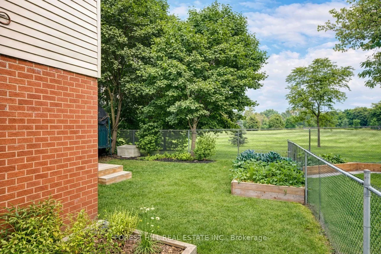 49, Seaton, Aurora Highlands, Aurora