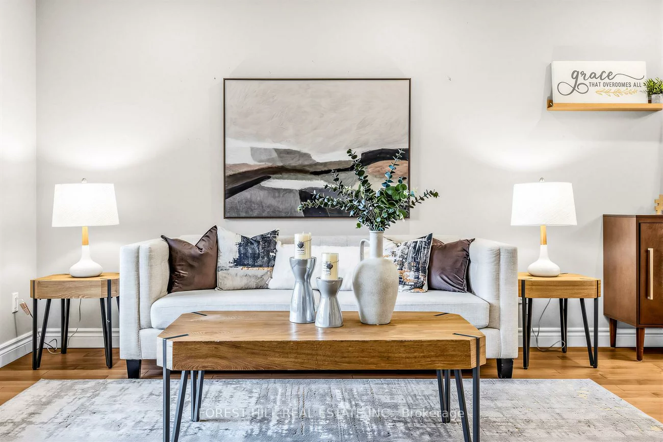 49, Seaton, Aurora Highlands, Aurora