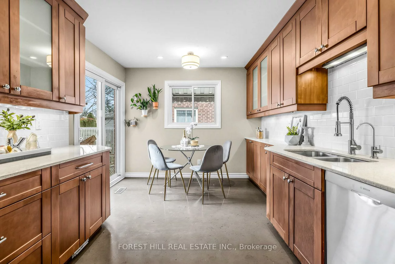 49, Seaton, Aurora Highlands, Aurora