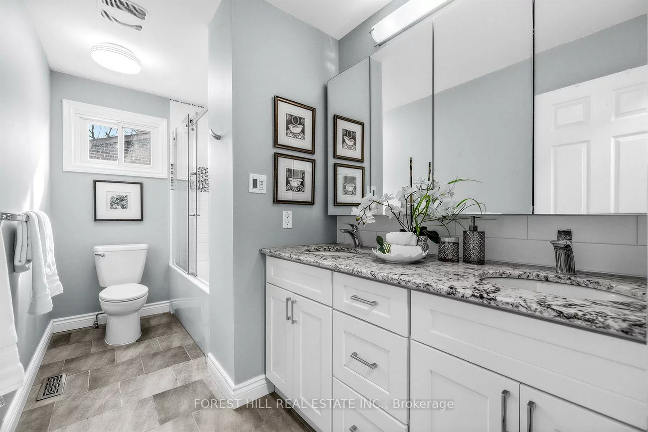 49, Seaton, Aurora Highlands, Aurora