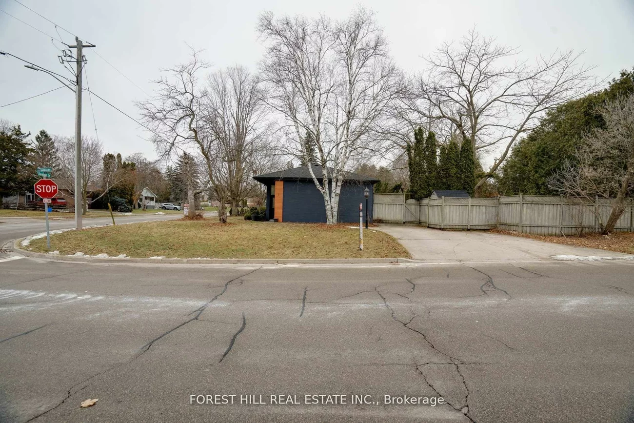 1, Willis, Aurora Highlands, Aurora