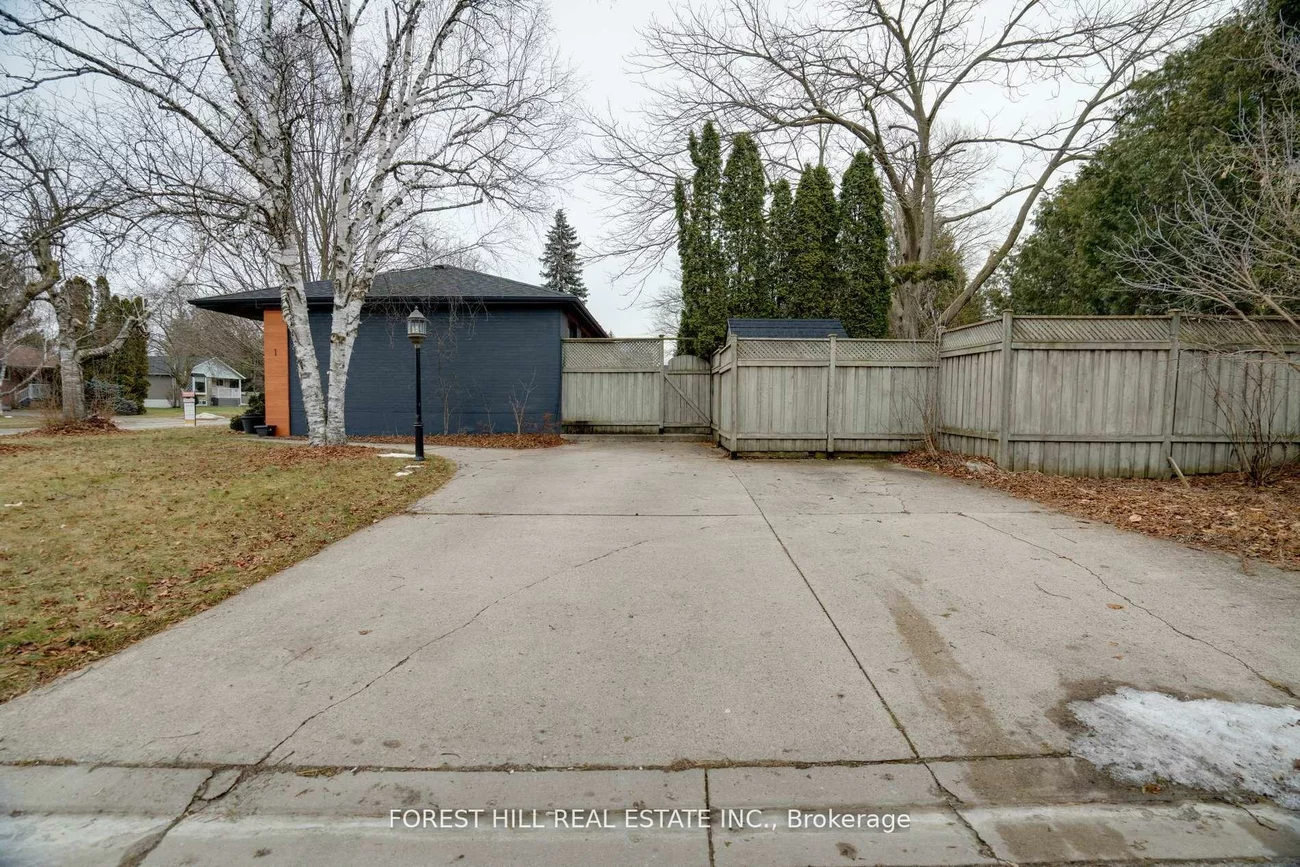 1, Willis, Aurora Highlands, Aurora