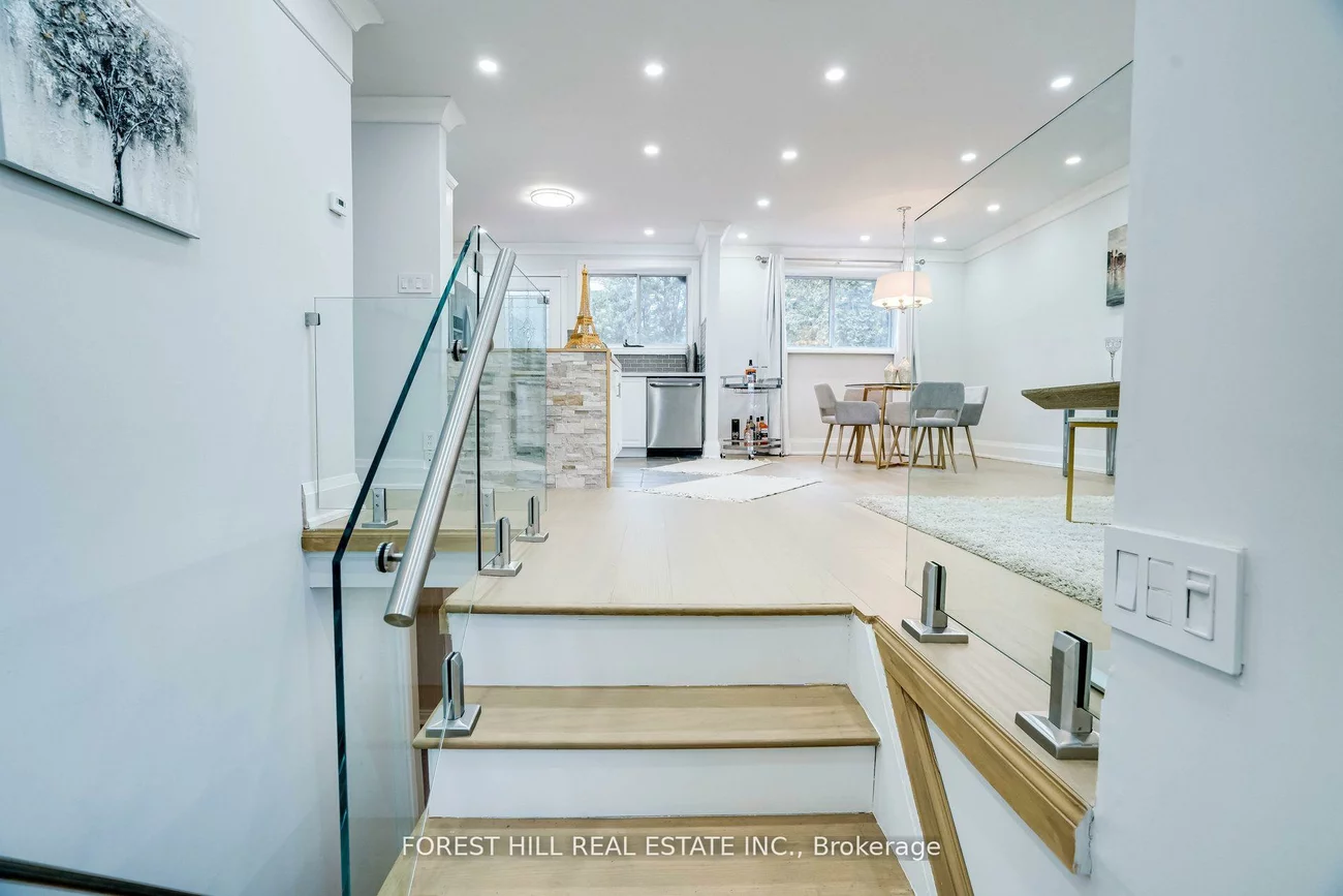 1, Willis, Aurora Highlands, Aurora