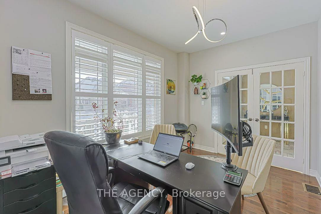 48, Tonner, Bayview Northeast, Aurora