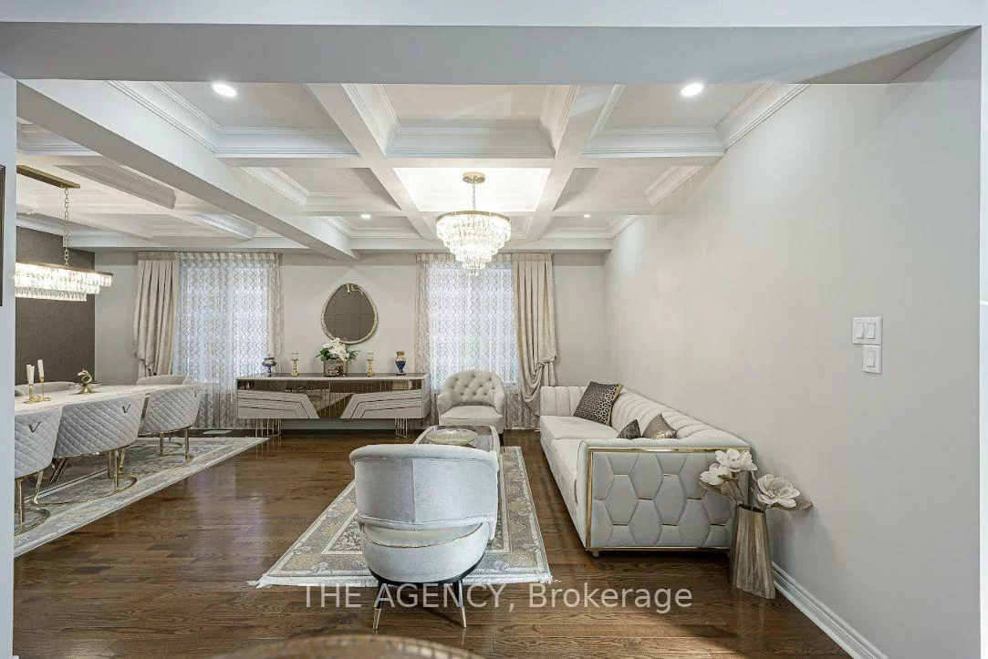 48, Tonner, Bayview Northeast, Aurora