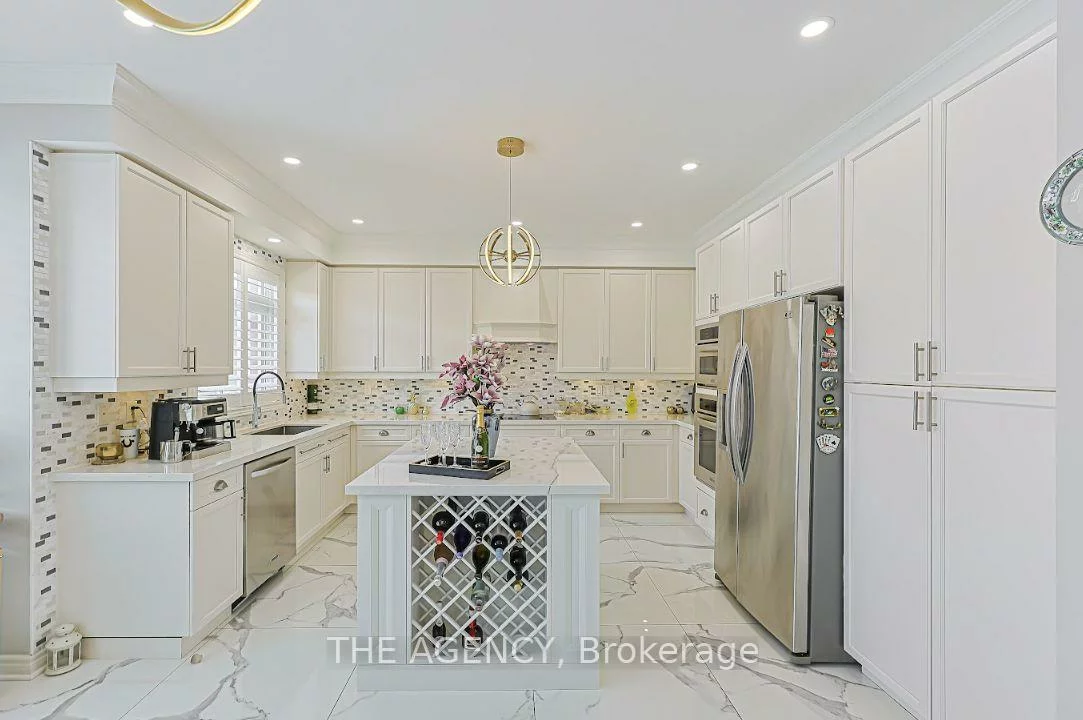 48, Tonner, Bayview Northeast, Aurora