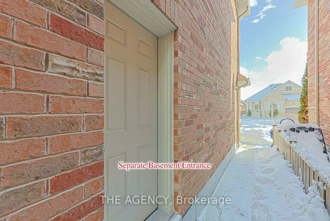 48, Tonner, Bayview Northeast, Aurora