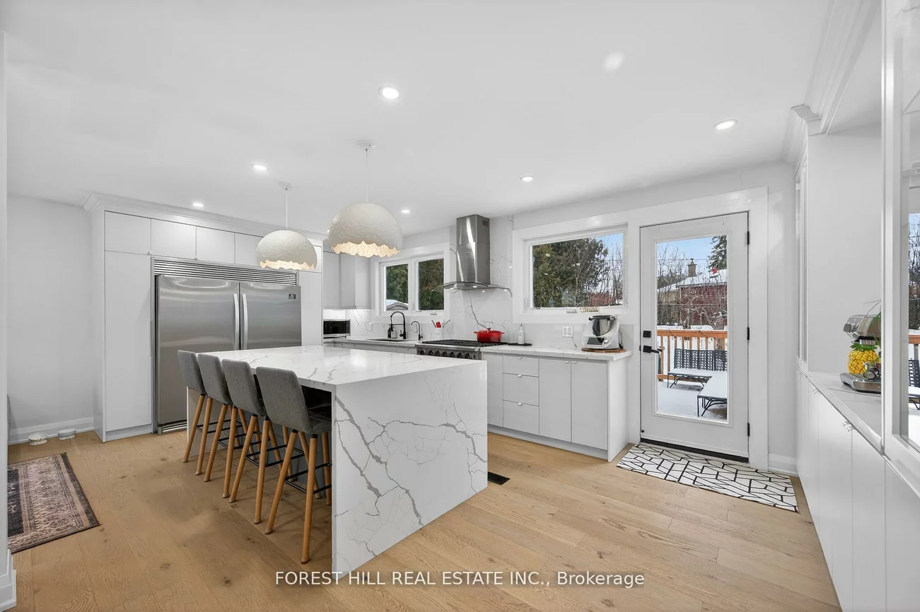 4, Holman, Aurora Highlands, Aurora