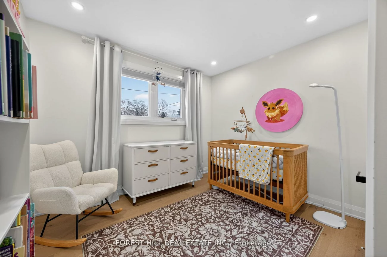 4, Holman, Aurora Highlands, Aurora