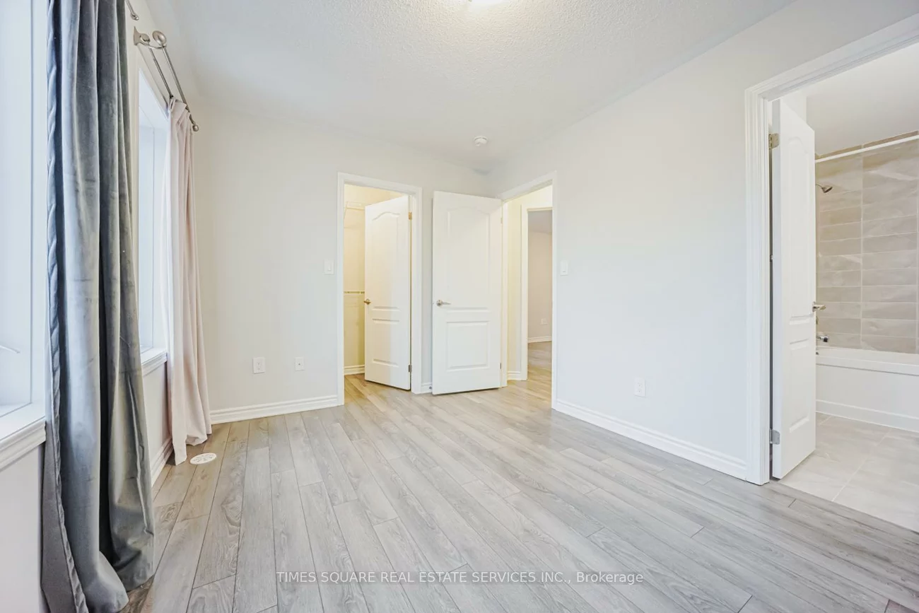 10, Stocks, Rural Aurora, Aurora