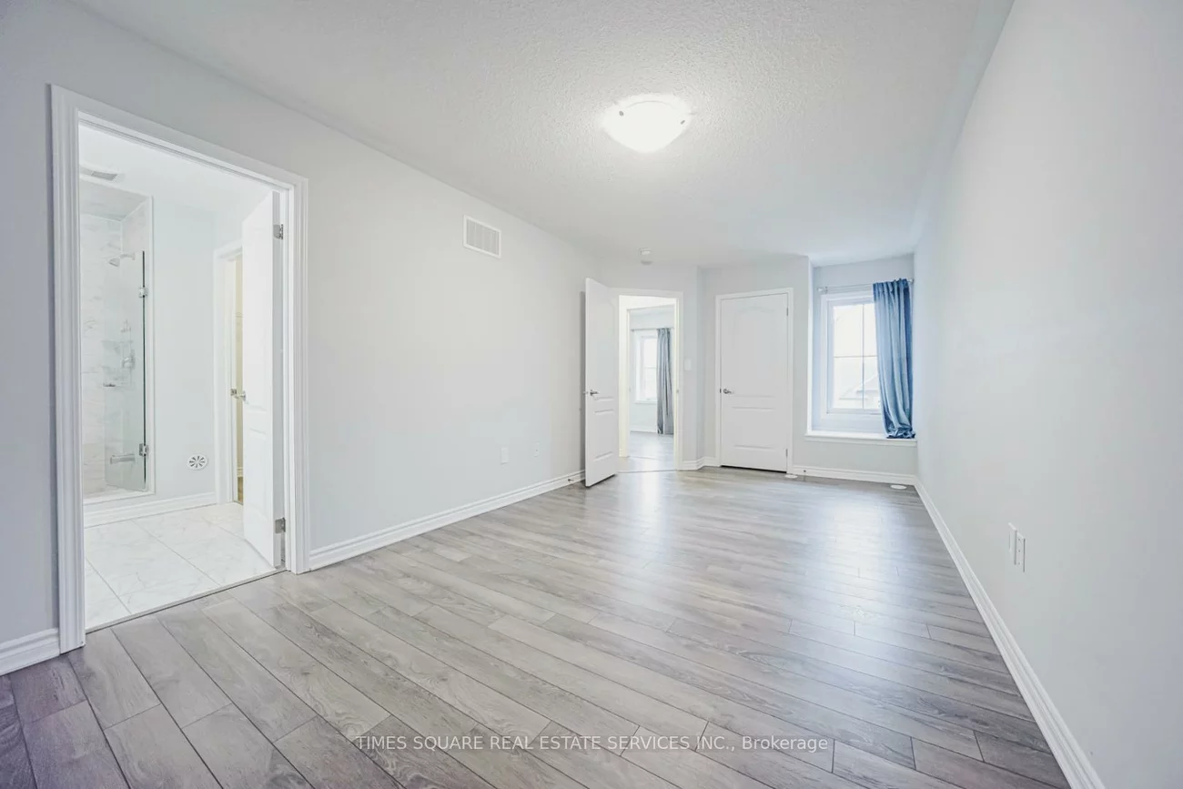 10, Stocks, Rural Aurora, Aurora